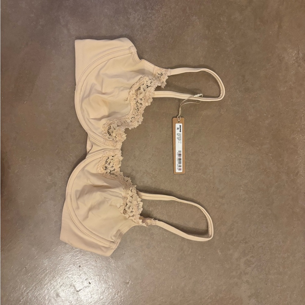 NWT SKIMS Lace-Trim Light Nude Underwire Bra